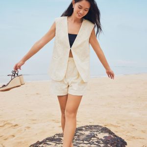 High Waist Tailored Shorts - Image 4