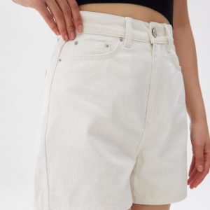 Classic Denim Shorts - Image 3